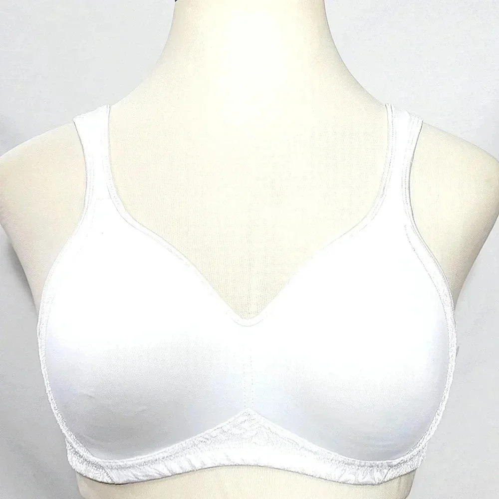 38B Playtex 4049 18 Hour Seamless Cup Wire Free Bra NWOT